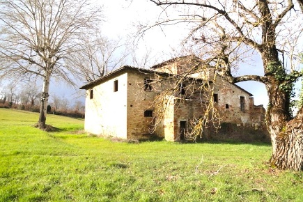 Foto Casale a Gambassi Terme Centro di 550 m² con 15 locali in vendita