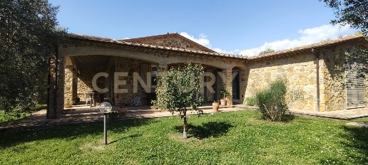 Foto Casale in località spinicci snc, Manciano di 130 m² con 7 locali