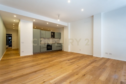 Foto Loft in Via dell'Olmata 30, Roma Colle Oppio di 103 m² con 3 locali
