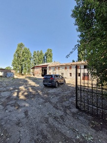 Foto Casale in Via San Zeno 76/A, Cerea di 409 m² con 11 locali in vendita