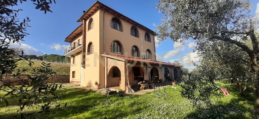 Foto Casale in steccaia snc, Civitella Paganico Stazione - Via Roma