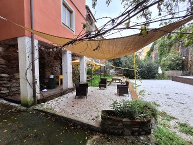 Foto Loft a Sarzana Centro di 151 m² con 4 locali in vendita