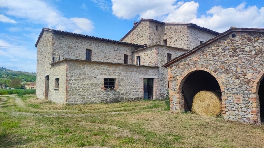 Foto Casale in VIA DEL POGGIO, Monte Castello di Vibio di 500 m² in vendita