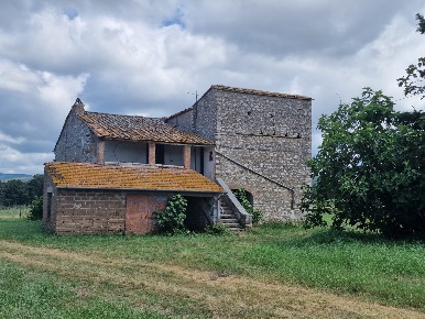 Foto Casale in LOCALITA' SELVE, Amelia Centro di 400 m² con 9 locali