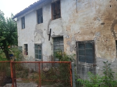 Foto Casale a Castelbellino di 130 m² con 6 locali in vendita