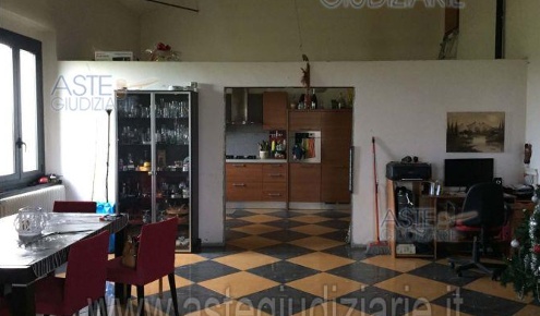 Foto Casale a Ravenna Villafranca di 559 m² con 10 locali in vendita