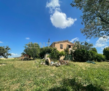 Foto Casale in localià quercealta, Manciano Centro di 140 m² con 7 locali