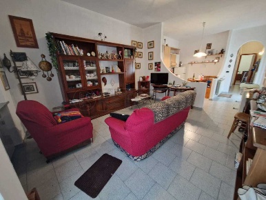Foto Casale in viale europa, Acquanegra Cremonese Centro di 100 m²