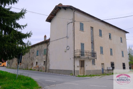 Foto Casale in Loc. Chiesa 28, Plodio Centro di 700 m² con 21 locali
