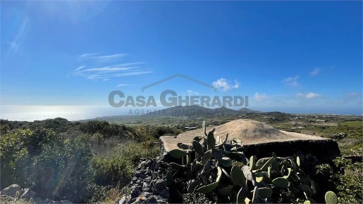 Foto Casale a Pantelleria di 35 m² in vendita
