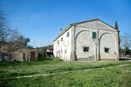 Foto Casale a Civitella Paganico di 116 m² con 5 locali in vendita