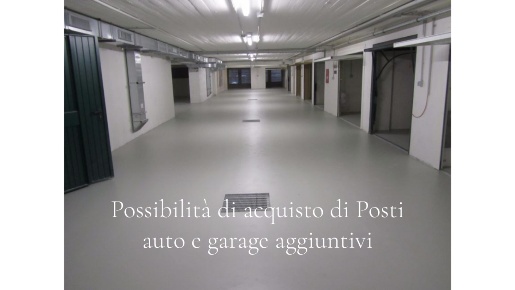 Foto Open space a Cesena di 100 m² con 4 locali in vendita