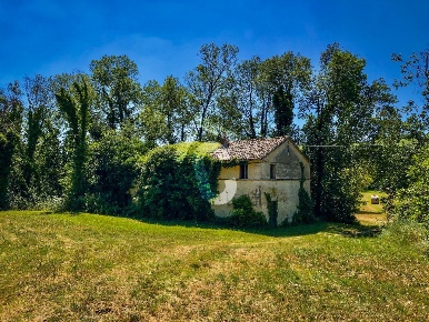 Foto Casale a Trecastelli di 100 m² in vendita