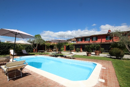 Foto Casale in Via dei Marzi 463, Lucca San Pietro a Vico - San Cassiano