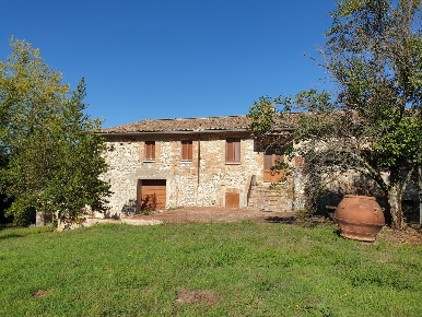 Foto Casale in località la selve  snc, Guardea Centro di 700 m² in vendita