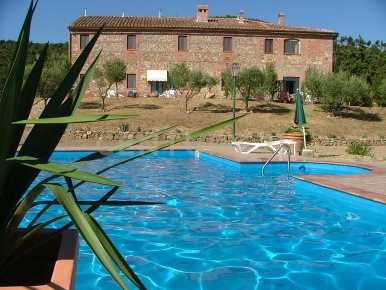Foto Casale in agriturismo lampugnano 47, Civitella Paganico di 550 m²