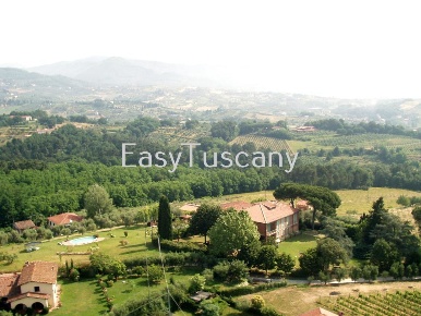 Foto Casale a Capannori Gragnano - Lappato di 3000 m² con 20 locali