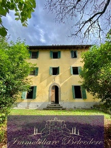 Foto Casale in Via Luigi Pirandello, Reggello Centro di 450 m² in vendita