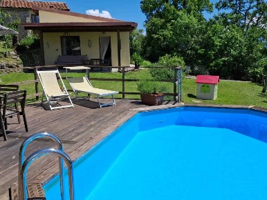 Foto Casale a Licciana Nardi di 110 m² con 4 locali in vendita