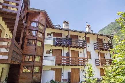 Foto Duplex in Via Beltrame 47, Valbondione Bondione di 40 m² con 2 locali