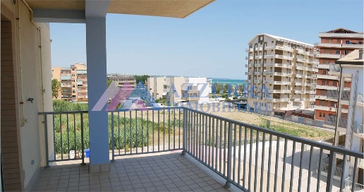 Foto Duplex in Via Caboto, San Salvo Salvo Marina di 100 m² con 5 locali