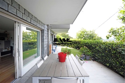 Foto Duplex in Via Caprani, Como Lora di 147 m² con 5 locali in vendita