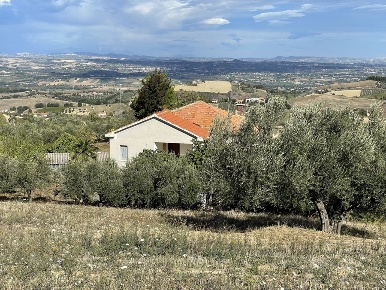 Foto Casale a Casalincontrada Centro in vendita