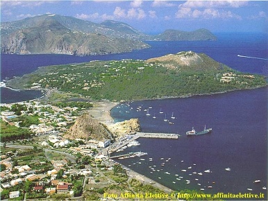 Foto Multiproprietà a Lipari Vulcanello di 34 m² con 1 locali in vendita