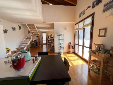 Foto Loft a Valsamoggia Stiore di 79 m² con 1 locali in vendita