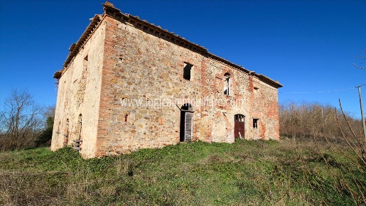 Foto Casale in Str. del Cavacchione, Città della Pieve di 520 m² in vendita