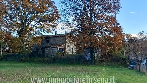 Foto Casale a Orvieto di 140 m² con 5 locali in vendita