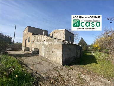 Foto Casale in Contrada Vassallaggi, San Cataldo di 170 m² con 6 locali