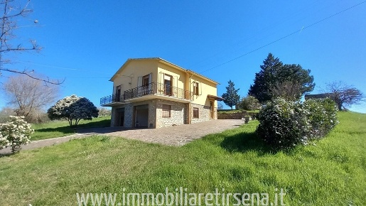 Foto Casale a Orvieto di 170 m² con 4 locali in vendita