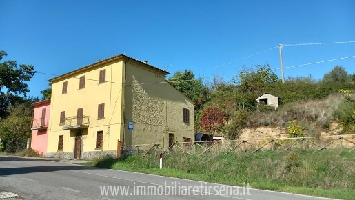 Foto Casale a Orvieto di 450 m² con 14 locali in vendita