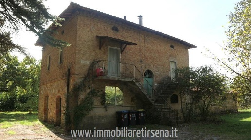 Foto Casale a Monteleone d'Orvieto di 373 m² in vendita