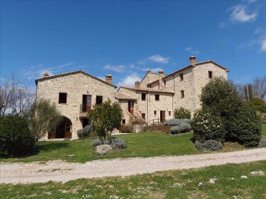 Foto Casale a Sarteano di 1540 m² in vendita