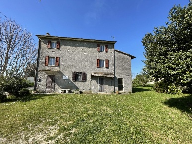 Foto Casale in Via Frasso, Seravezza Ripa Pozzi Querceta Ponterosso