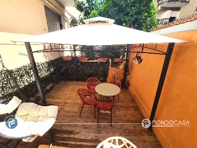 Foto Loft in Via Piave, Albenga Centro di 86 m² con 2 locali in vendita