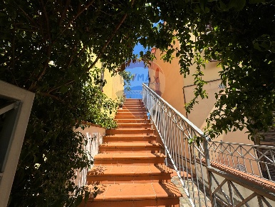 Foto Duplex in Via San Rocco Vecchio, San Vito Chietino di 137 m²