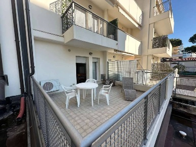 Foto Loft in VIA BAFILE, Jesolo Lido Centro Ovest di 55 m² con 2 locali