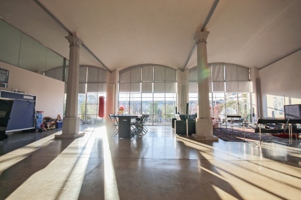 Foto Loft in via Gerolamo Acerbis, Alzano Lombardo Centro di 270 m²