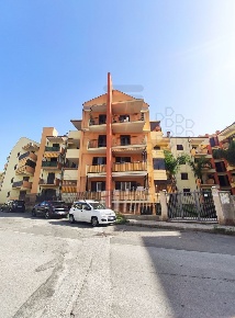 Foto Appartamento in Via Bartolomeo Colleoni, Messina Minissale di 68 m²