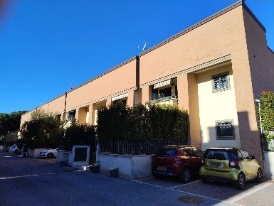 Foto Duplex in Via Padre Natalino Sartor, Roma Acilia di 125 m² in vendita