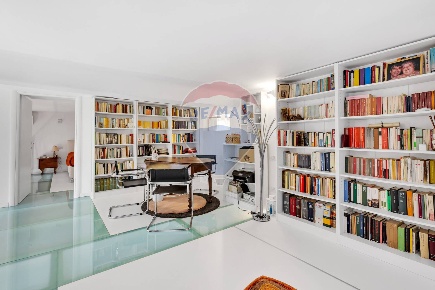Foto Loft in Via Luigi Mercantini, Milano Bovisa di 86 m² con 3 locali