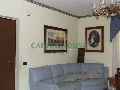 Foto Duplex a Portico di Caserta Centro di 162 m² con 6 locali in vendita