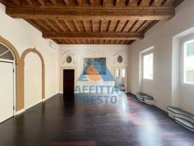 Foto Loft a Empoli di 60 m² con 1 locali in vendita
