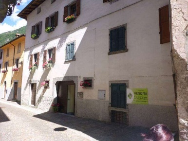 Foto Duplex in Sassolo, Borgo Chiese di 225 m² con 4 locali in vendita