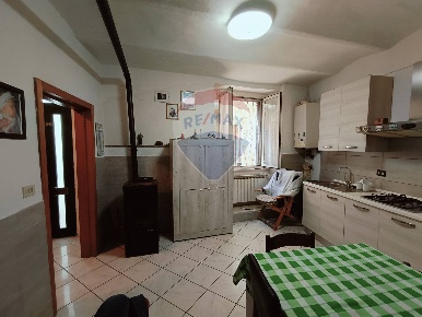 Foto Duplex in VIA UMBERTO I VICO 2, Lanciano Centro di 70 m² con 3 locali