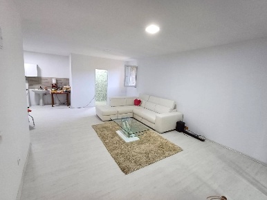 Foto Loft in via Borgo Vecchio, Caprarola Centro di 104 m² con 1 locali