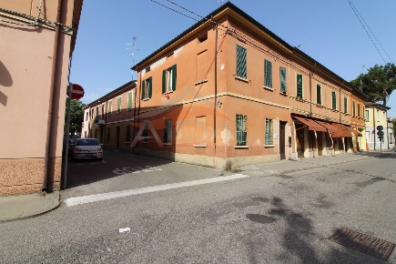 Foto Duplex in VIA GRAMSCI, Argenta Centro di 130 m² con 6 locali